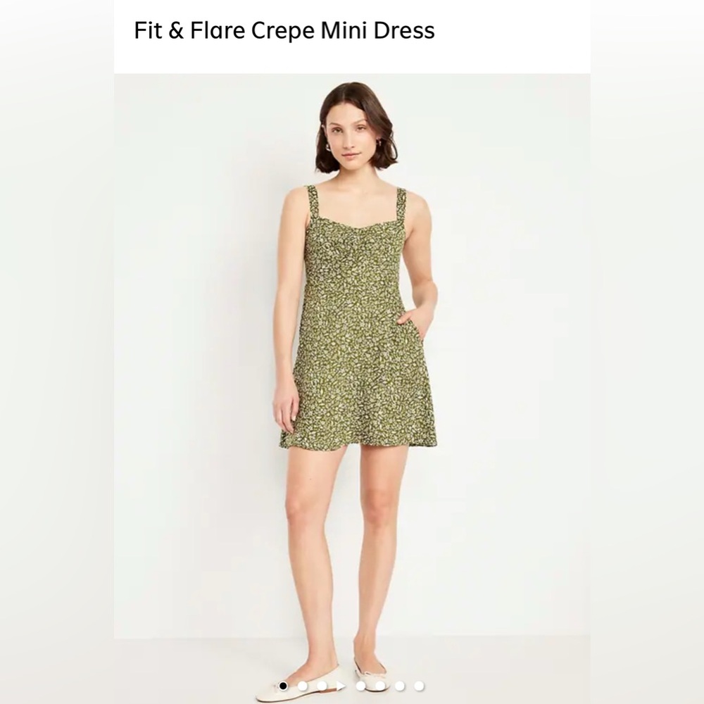 NWT Old Navy Olive and White Floral Dress Size L Tall